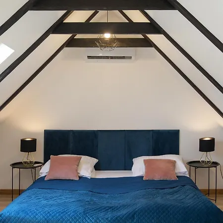 فندق مبيت وإفطار Royal